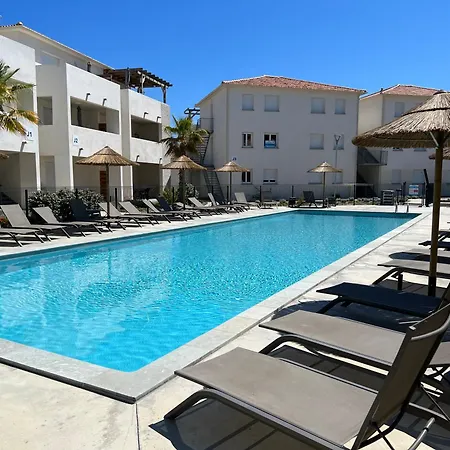 En Bord De Sur Costa Serena N54 *